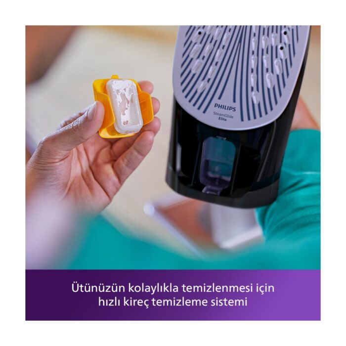 Philips DST7040/80 7000 Serisi Buharlı Ütü, 2800 W, 50 g/dakika Sürekli Buhar, 250 g Şok Buhar, SteamGlide Elite, Siyah ve Altın Rengi, - Görsel 5