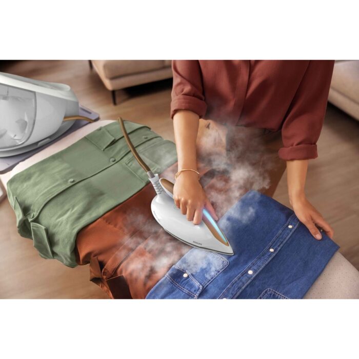 Philips PSG7040/10 Perfectcare Buhar Kazanlı Ütü, 1,8 L Çıkarılabilir Su Haznesi,  Sıfır Yanık Riski, SteamGlide Taban, Ultra Hafif Ütü, - Görsel 3