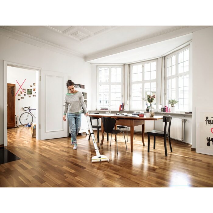 Karcher EWM 2 Şarjlı Zemin Temizleme Makinesi - Görsel 3