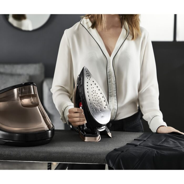 Tefal GV9820 Pro Express Vision 180 gr Sürekli ve 750 gr Şok Buharlı 3000 Watt Buhar Kazanlı Ütü - Görsel 5