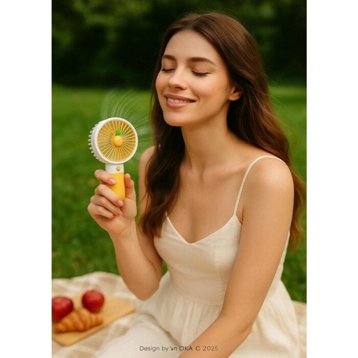 Aksesuar Kasabası Sevimli Meyve Figürlü Şarjlı Taşınabilir Mini El Fanı ve Masa Fanı Soğutucu Pervane - Görsel 3