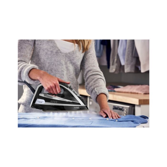 Tefal FV9850 Pure Max 60 gr Sürekli ve 290 gr Şok Buharlı 3200 Watt Buharlı Ütü - Görsel 4