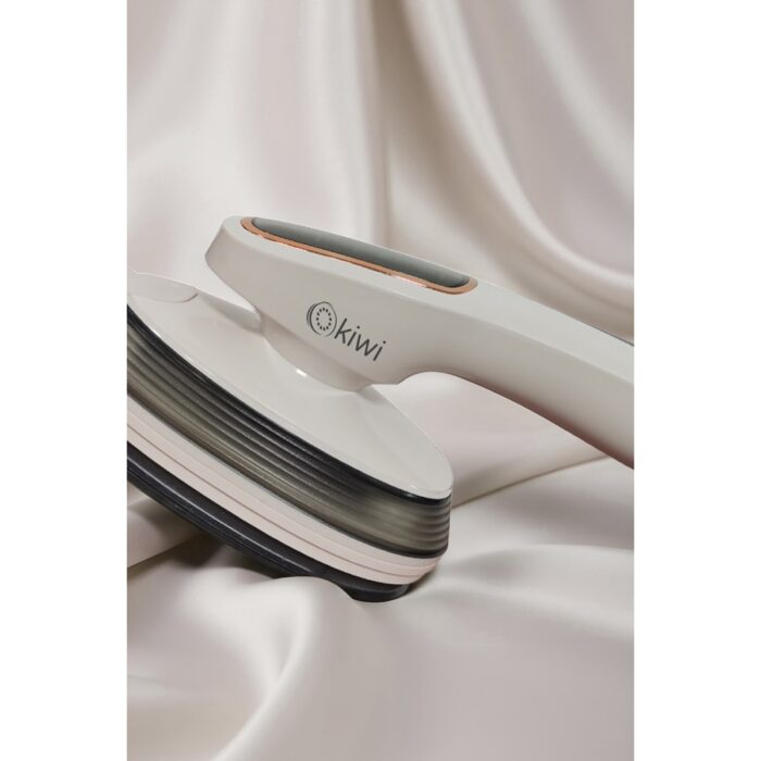 Kiwi KSI-660 2'si 1 Arada Buharlı Ütü – 1500W Güçlü, LED Ekranlı, 90° Dönebilen Saplı - Görsel 3