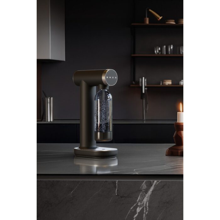 Smeg Soda Makinesi Tritan™ Renew Mat Siyah - Görsel 2