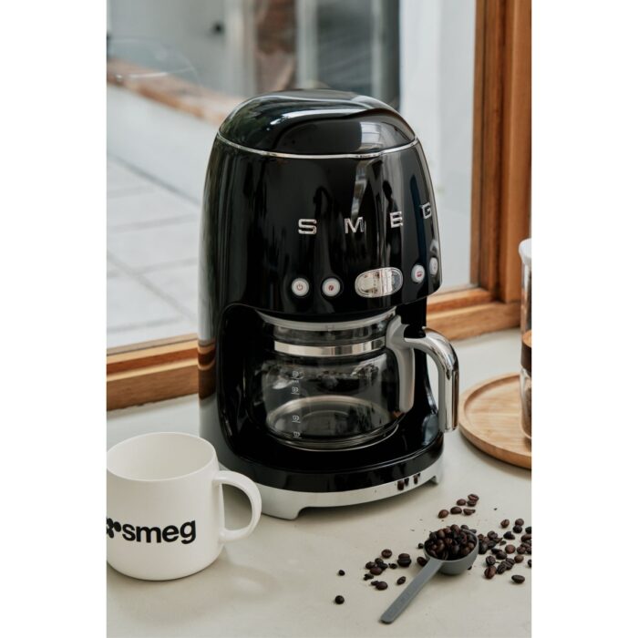 Smeg 50'S Style Retro Siyah Filtre Kahve Makinesi DCF02BLEU - Görsel 2