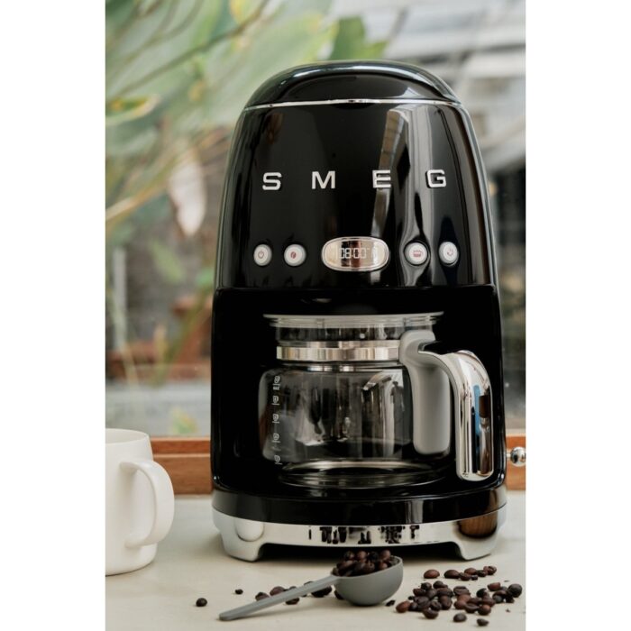 Smeg 50'S Style Retro Siyah Filtre Kahve Makinesi DCF02BLEU - Görsel 3